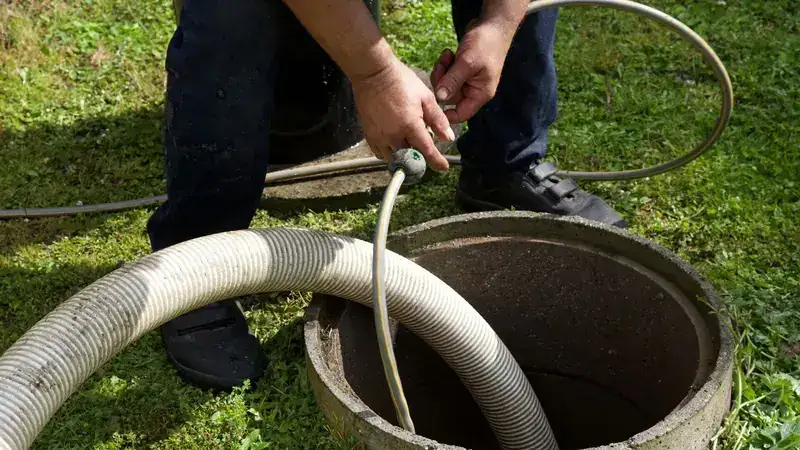 Burst pipe and blockage repair in Richmond